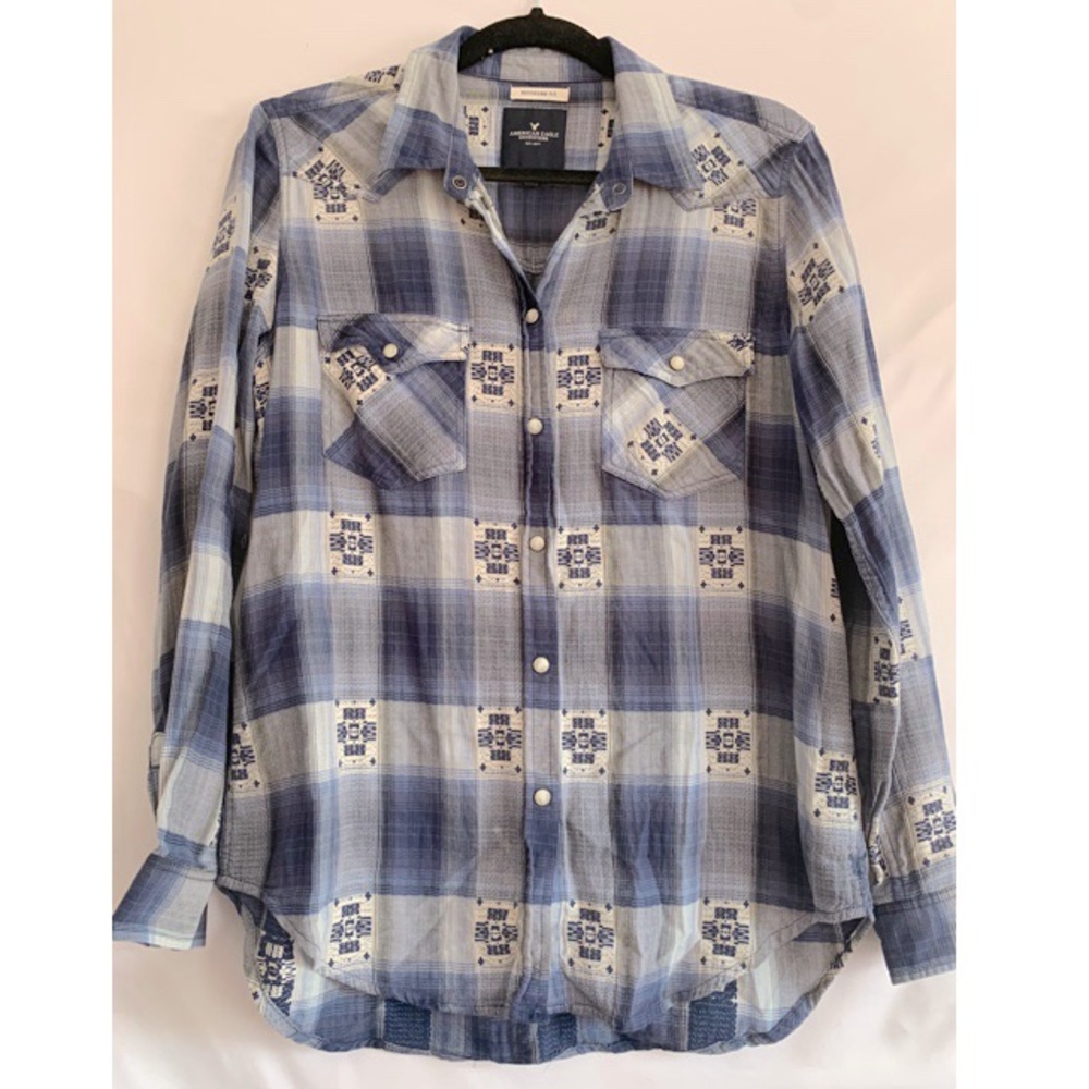 Women’s American Eagle flannel